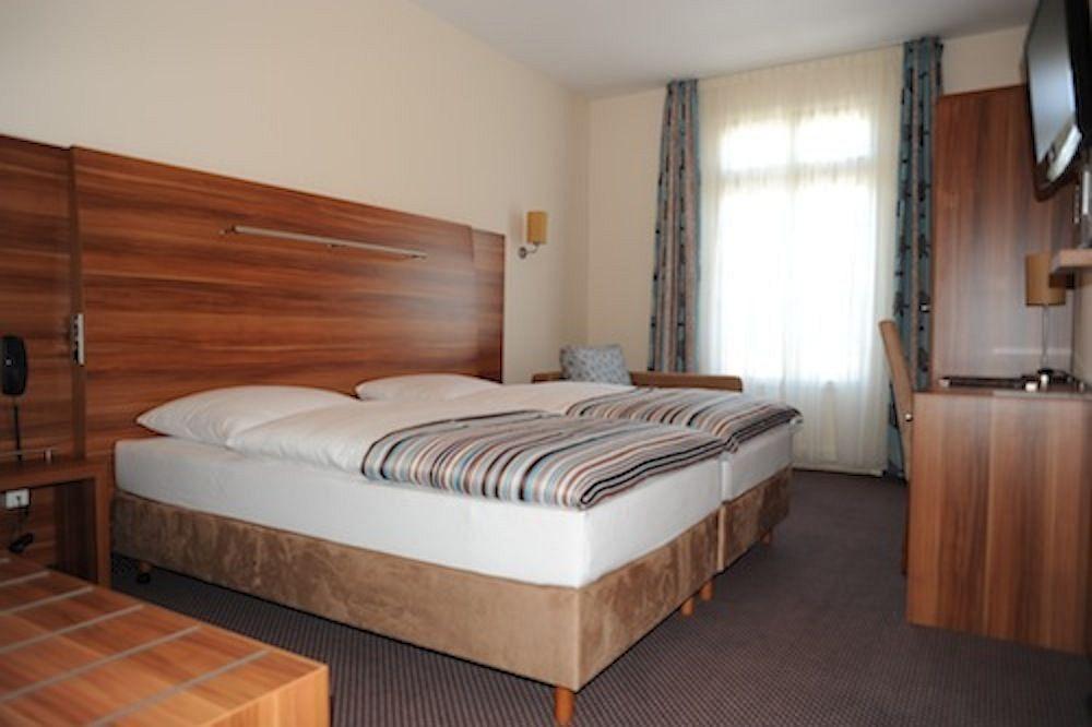 Albert Premier Hotel Bagnoles-de-l'Orne Kültér fotó
